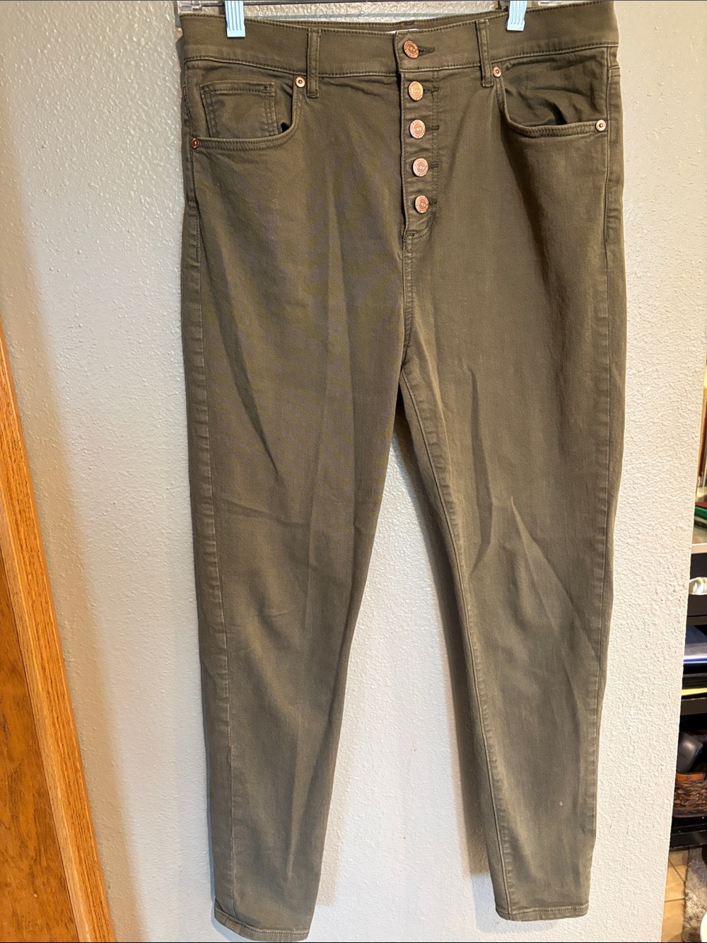 High-Rise Olive Green Women’s Jeans